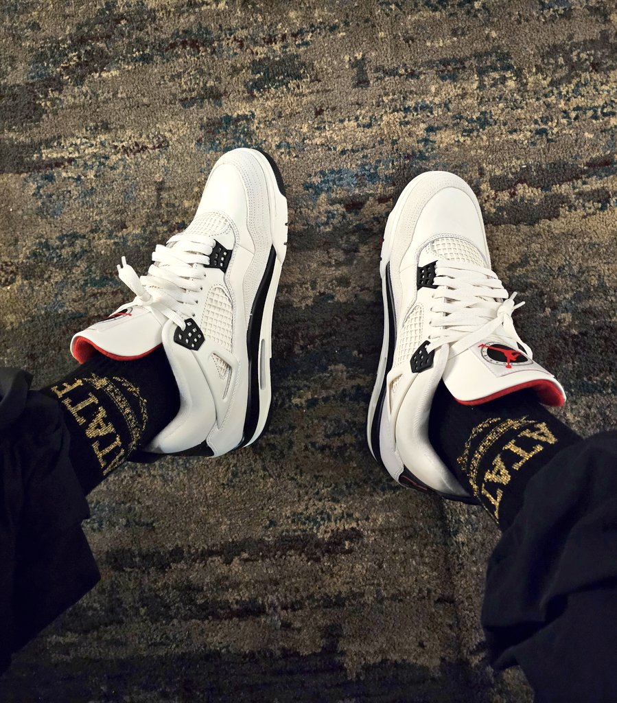JB tweet media