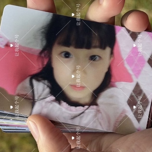 dearmy51's tweet photo. 아띠발 이정도로 분내나는 포카 처음봄 아아아앙♡ https://t.co/8hz1GsCj0J