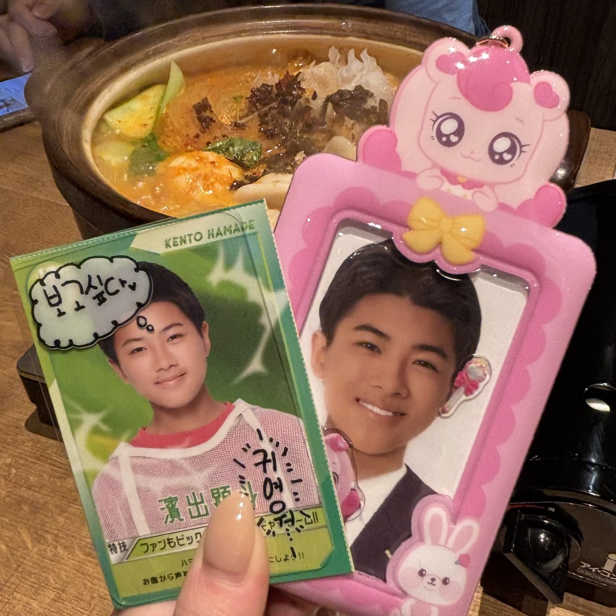 CUTExCOOL's tweet photo. 最近の出来事(🍡･ω･ )( ･ω･🍡)🌸 https://t.co/yzcg5AeXtY