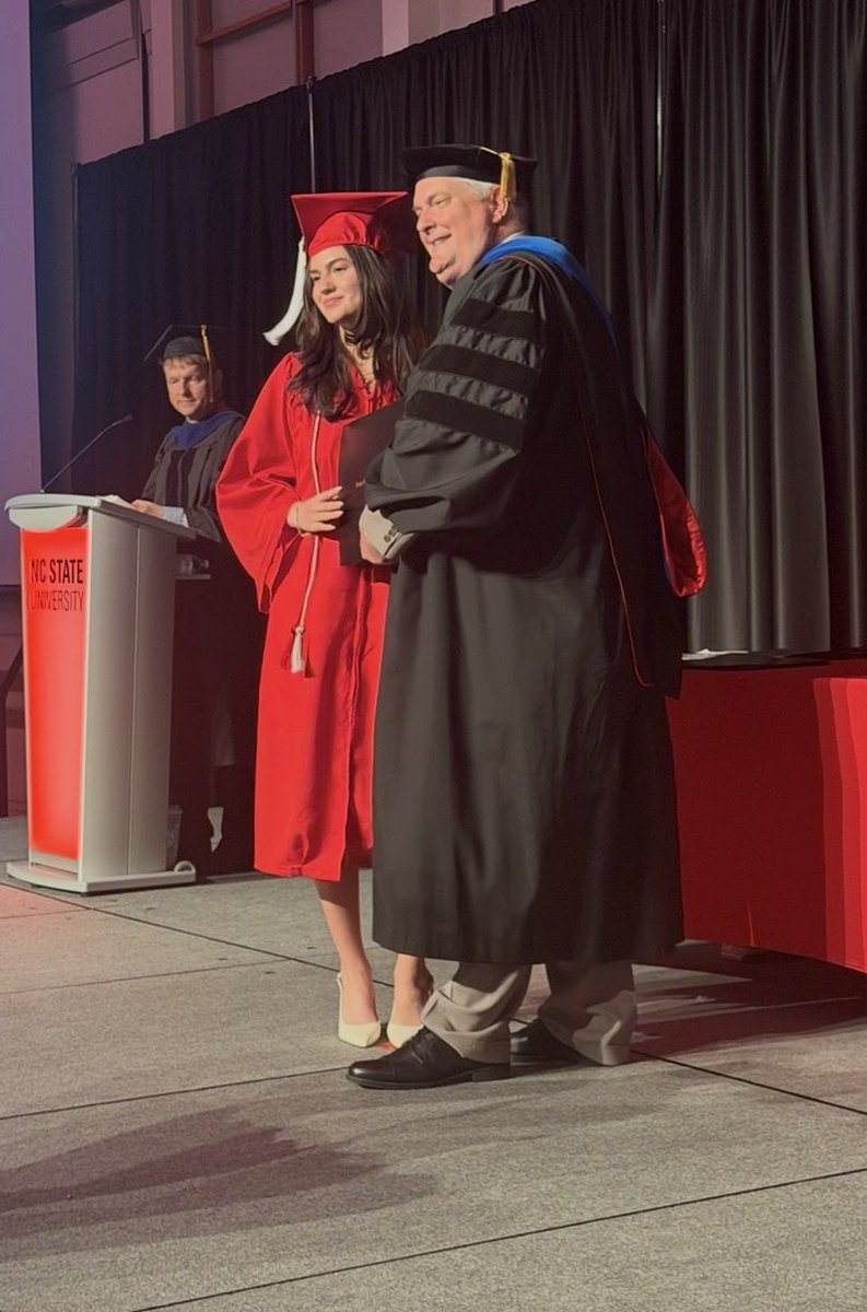 EdDownes's tweet photo. Youngest daughter, Jessica graduated college from NC State. Way to go, Jess! ❤️ https://t.co/lJLGkjtNPr
