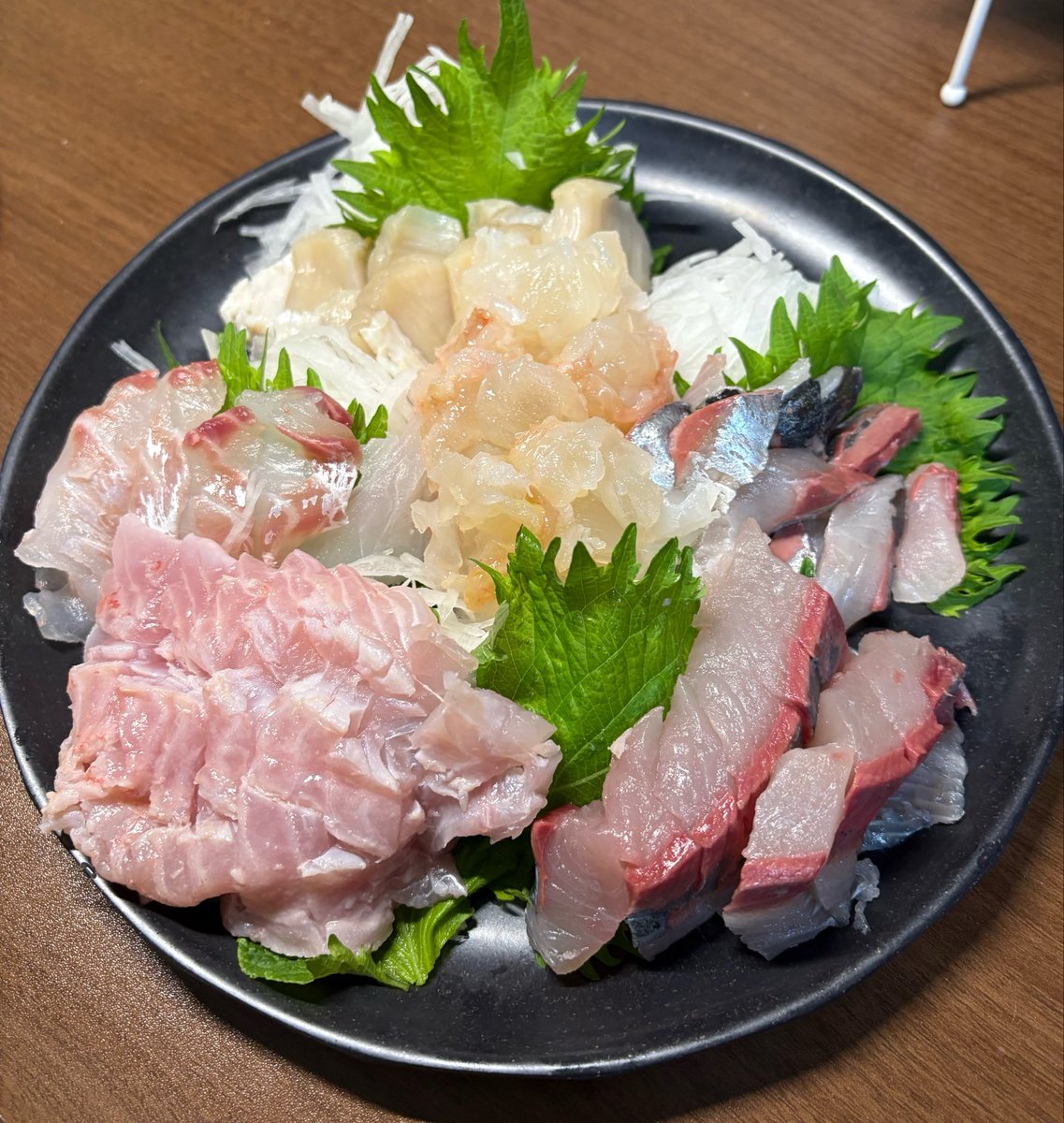 ざんぞう tweet media