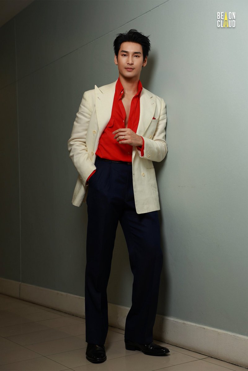 อาโป ร่วมงาน ‘PRESS CONFERENCE TRUE ACADEMY FANTASIA 2026 เปิดตัว 12 นักล่าฝัน : The Chosen 12’ 🎤✨

#TrueAF2026xBeOnCloud
#TrueAF2026 #TrueAFthailand #TrueAF2026PressCon
