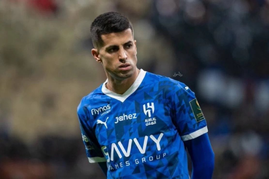 تصريح كشف حجم الارتباك في الموسم.. مَن كذب على «كانسيلو» في الهلال؟

للاطلاع على التفاصيل: 👇👇 okaz.com.sa/sport/na/22481…
