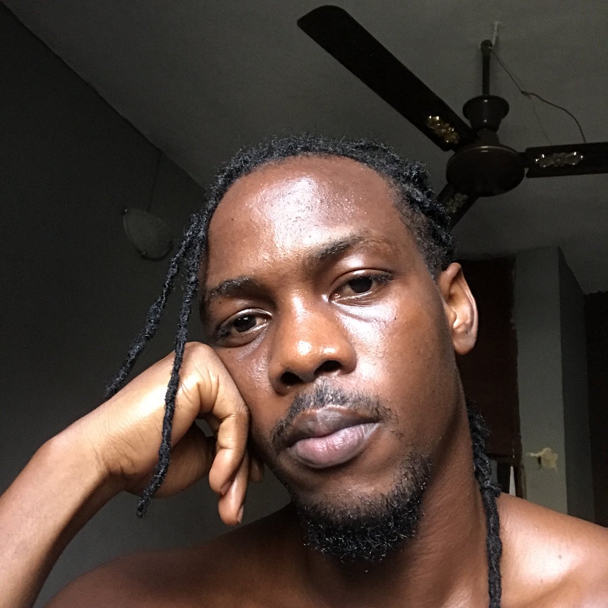a meek thug tweet media