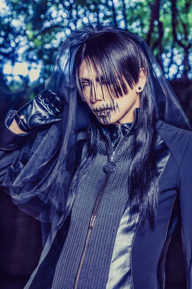 蛾と蝶 official tweet media