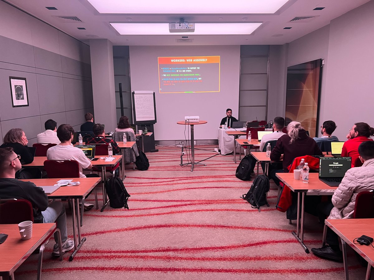 International JavaScript Conference Hybrid tweet media