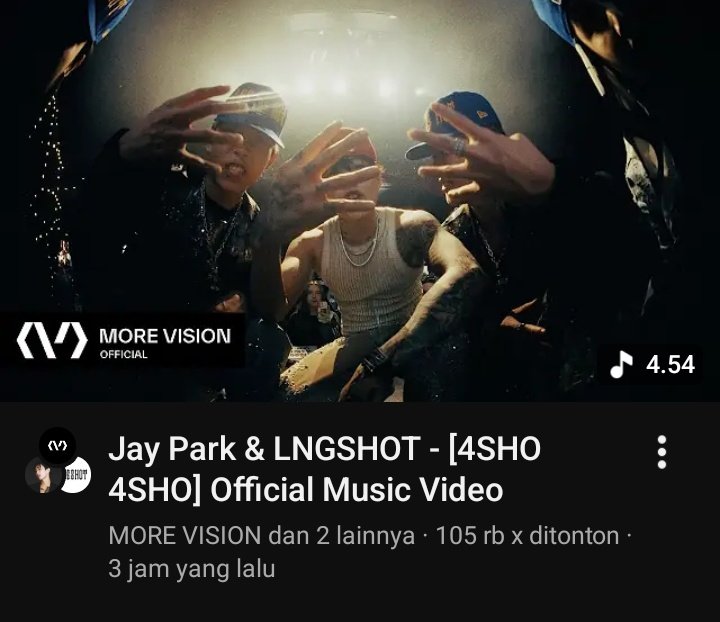 ariokouu's tweet photo. oasis vs blur but it's kpop, who's your fighter? (i'm both cz i'm niche) https://t.co/3jlVPipfnh