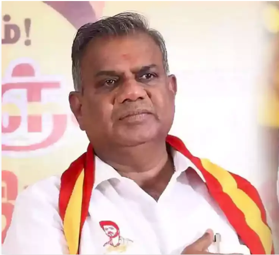 Vishwatma 🇮🇳 ( மோடியின் குடும்பம் ) tweet media