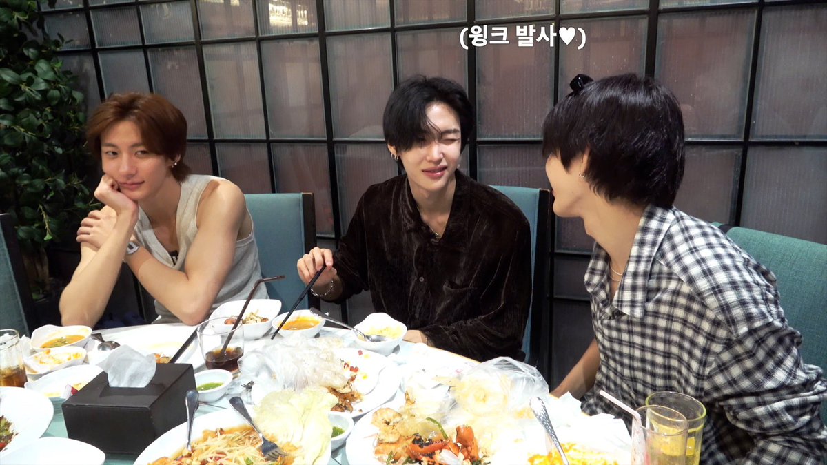 미아 tweet media