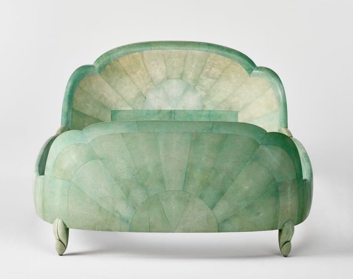 EvaLovesDesign's tweet photo. Vert de Provence https://t.co/6KkygIY2Rg