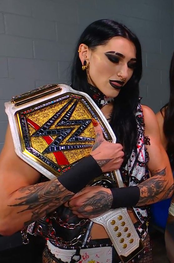 daily rhea tweet media