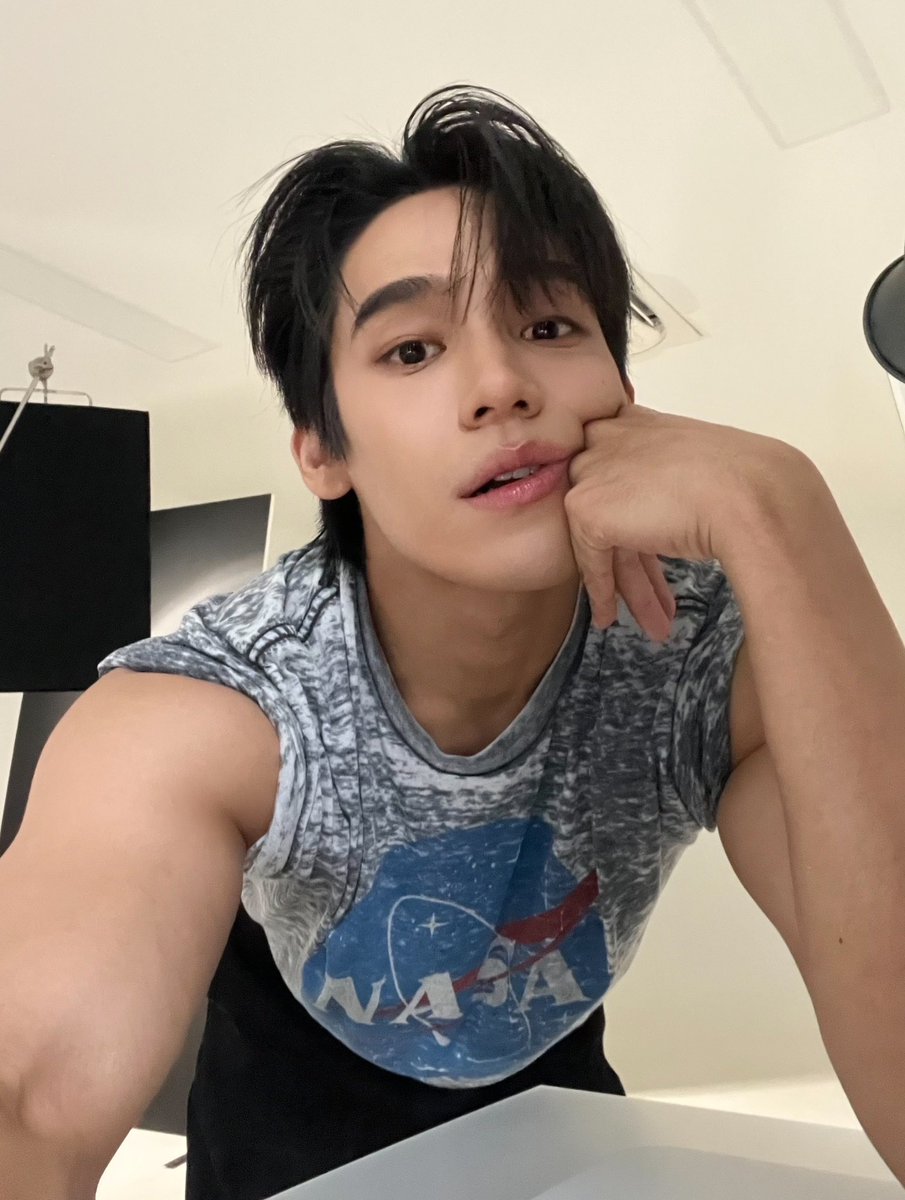 อาทิตย์ ลูก ดิเรก tweet media
