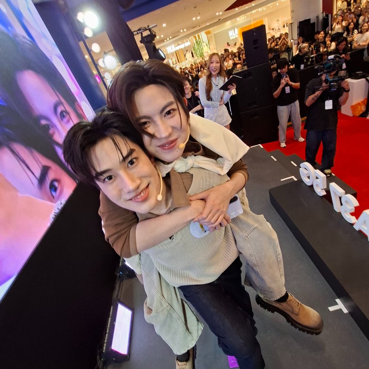 อ๋อ๋ (♡˙︶˙♡) tweet media