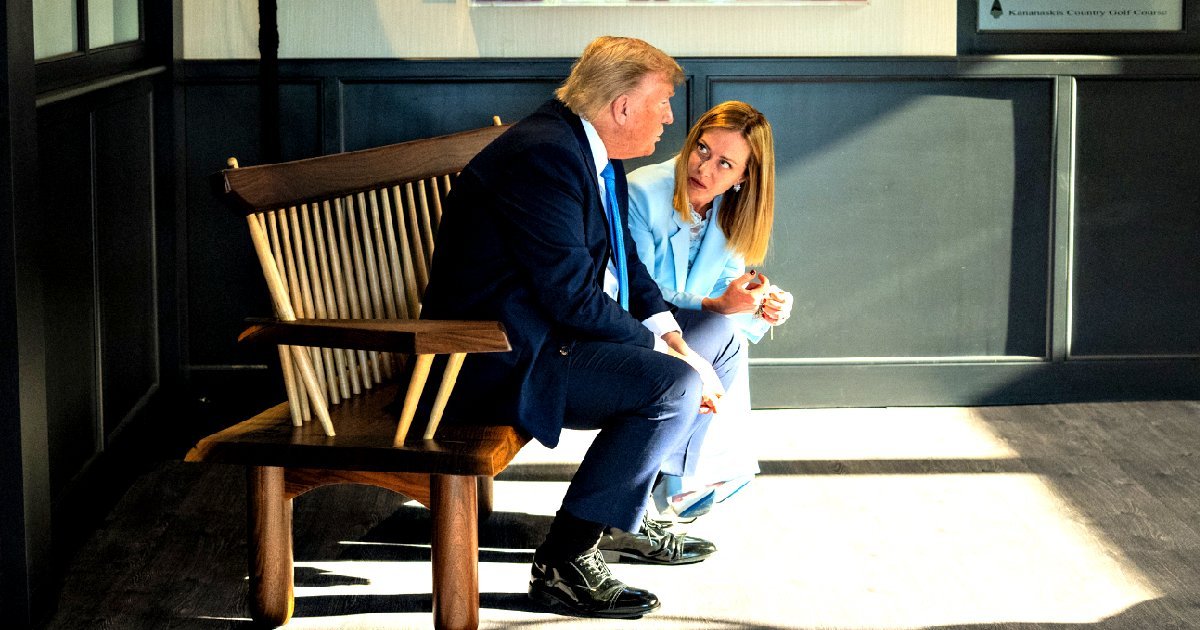 ✞🎀TrumpGirlOnFire 🔥 tweet media