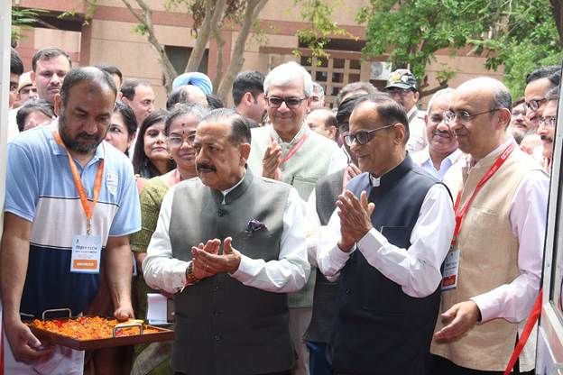 PIB India tweet media