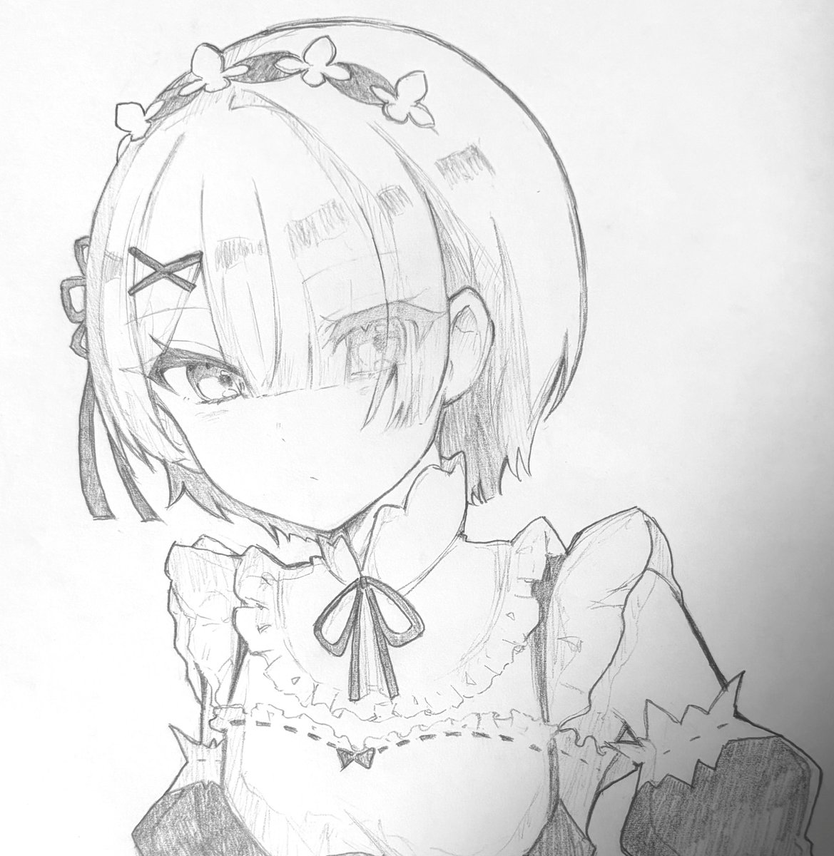 りな tweet media