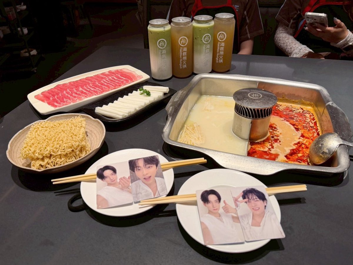 keigonly's tweet photo. ケミ厨絶叫回꒰ᐡ˶ᐡ ˙̫ ᐡ˵ᐡ꒱⟡全米デビューも追加公演もおめでとう🩶✨ナゴドたのしみ🫠💕
#JO1DER_SHOW
#EIEN_OSAKA_0423 🩵🤎 https://t.co/RzK8n2dRAB