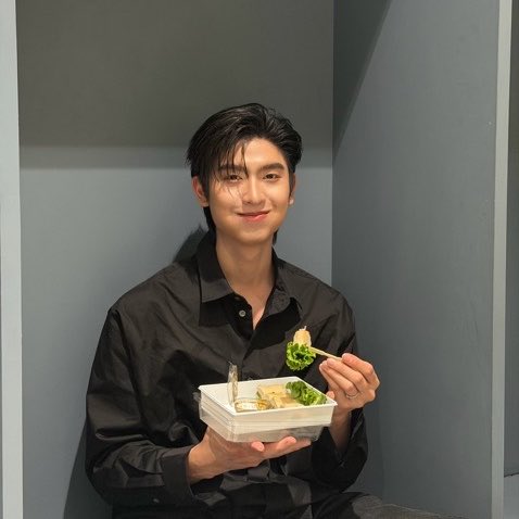 🎄พี่ผู้พันคิมจิมมี่คุง tweet media