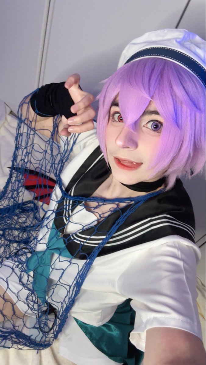 scarakit's tweet photo. Bat boy got caught in a net.. 🦇
what to do now? (⁠๑﹏๑)

#歡迎來到夢樂園 #cosplay #femboy #奇琪蒂 https://t.co/N3XwMI8EUX