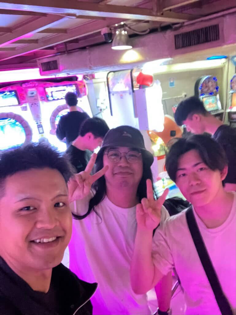Niayuibbb tweet media