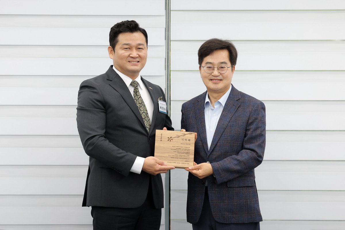 김동연 tweet media