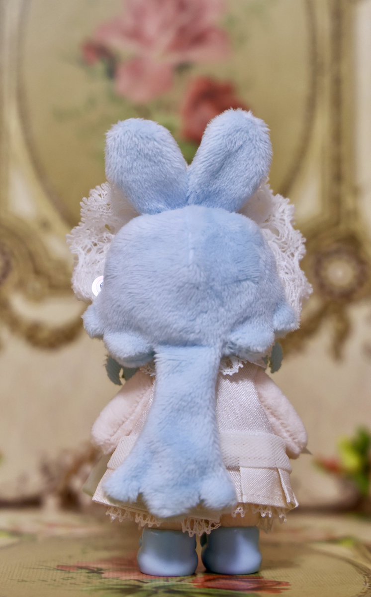 広島ぷにちゃん、名前はセレスティアちゃんにしました✨ 水色髪で、前
