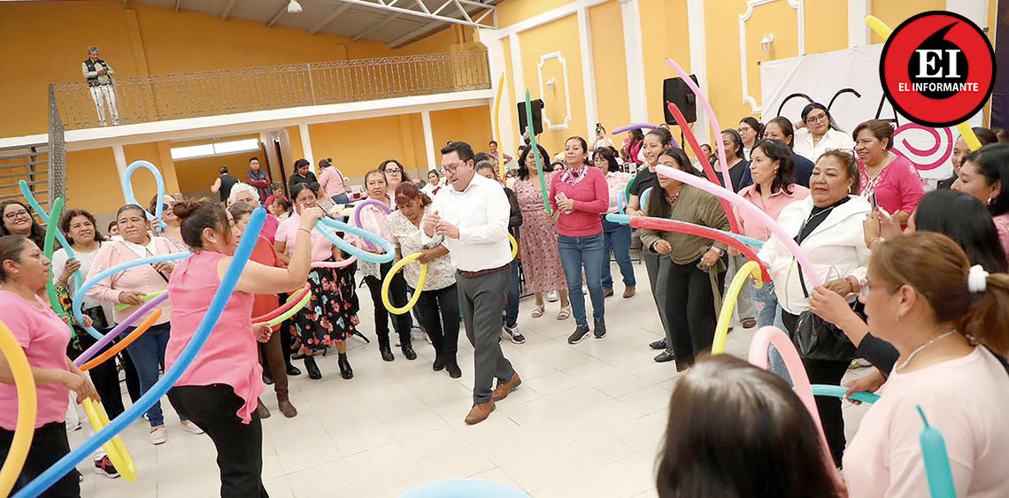 ElInformanteMX's tweet photo. Reconoce @LermaMex a las #MadresDeFamilia con #convivencia y #ActividadesEspeciales
El #GobiernoMunicipal y el #DIFLerma realizaron un #desayuno con #rifas, #música y #obsequios para destacar la labor de las #mamás #lermenses.
Tag: @miguelarponce
https://t.co/sFhtRDgfgM https://t.co/pVrGEcfw5n
