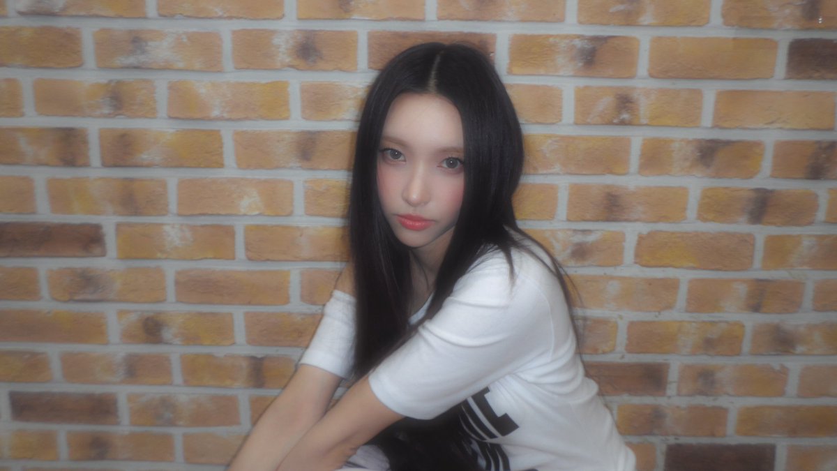 It's me, Yunah! tweet media