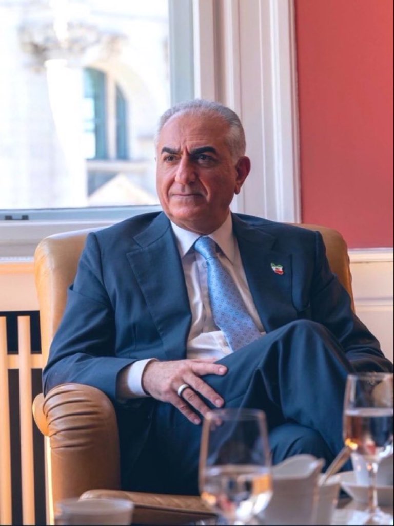 Aram tweet media