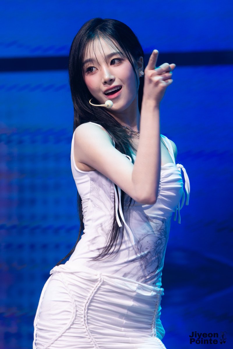 JiyeonPointe tweet media