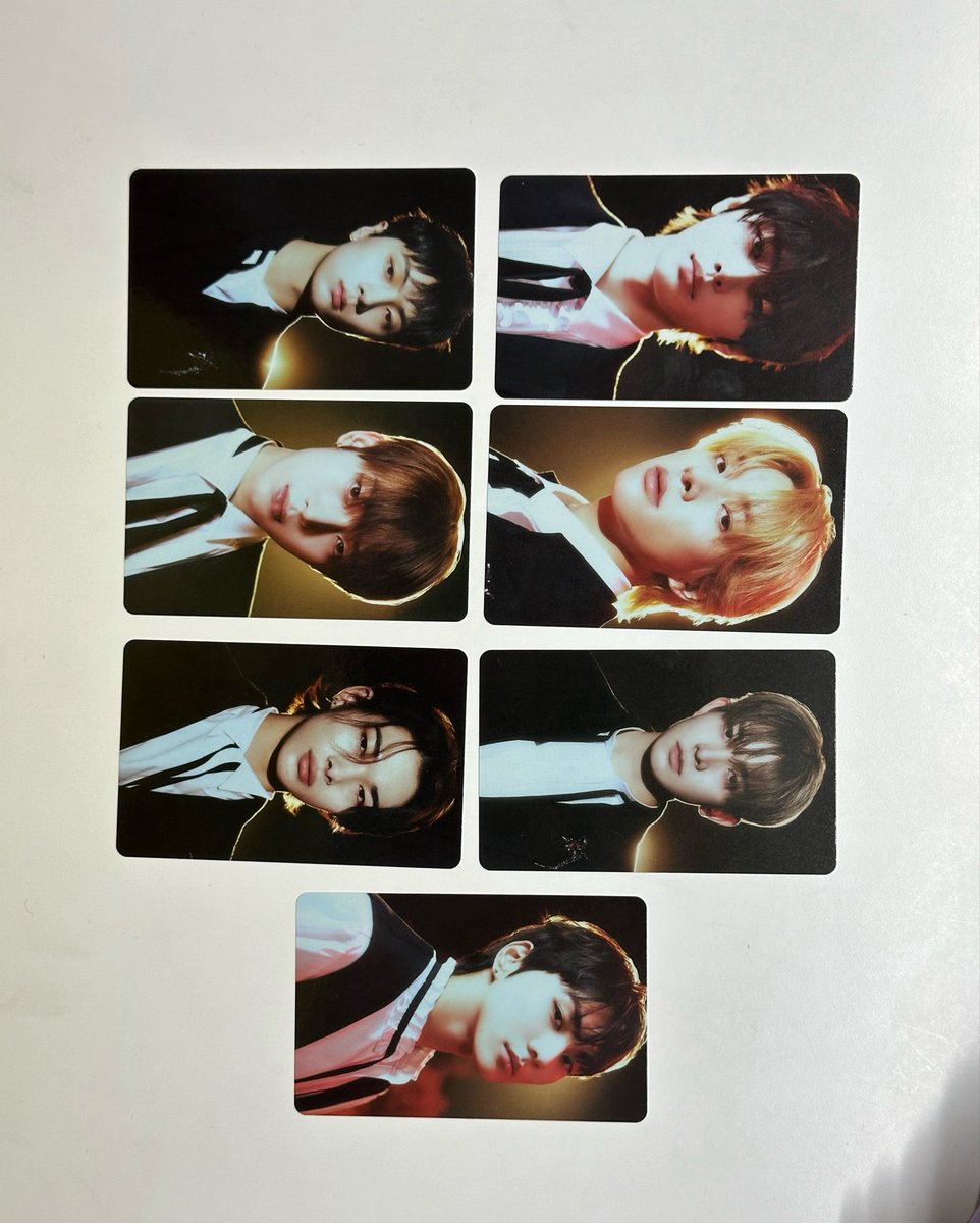 haaruu09's tweet photo. Enhypen Dark Blood Set Pc 
✨ 300 olarak düşündüm fazla ya da azsa söylerseniz sevinirim 
✨ödeme iban kargo gd
✨isterseniz direkt uygulamadan da satabilirim konuşuruz 
#enhypen #pc #darkblood @enhypentradetr @enhapctrade @enhypensatiss @enhypensatistr @enhypentradetr rp ltfn 💗 https://t.co/SiAQcTYRpF