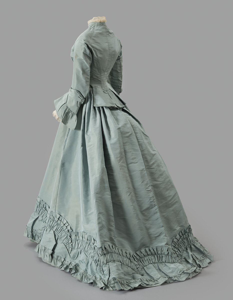 WikiVictorian tweet media
