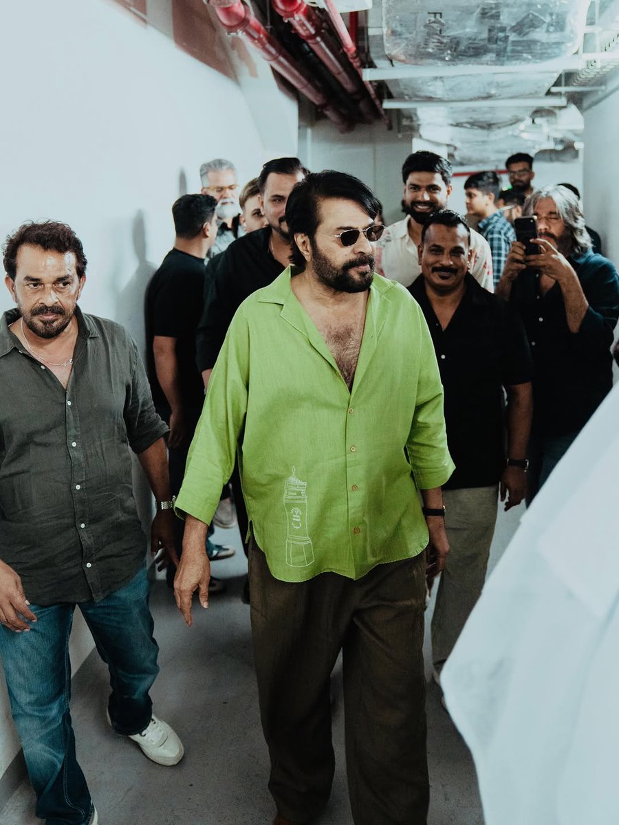 mfwaikerala's tweet photo. Let's show some respect for our age.,🫣❤️‍🔥

#Mammootty | @mammukka https://t.co/XN2zDAFu58