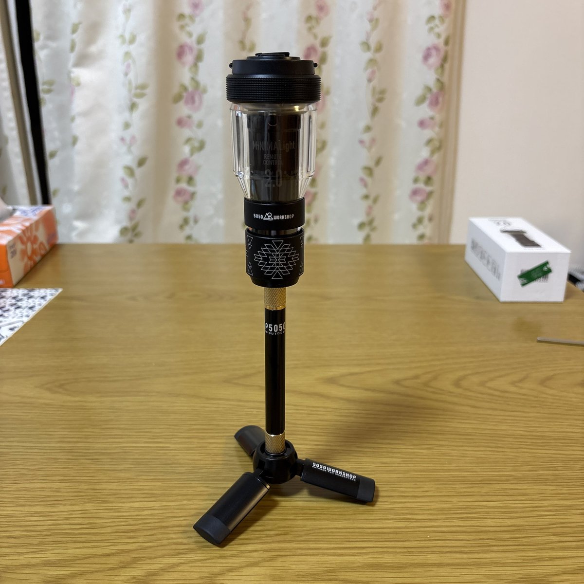 Junya1965's tweet photo. MINIMALight 2.0 + オプションスタンドの４パターン

#5050WORKSHOP
#elpueblo
#MINIMALight2.0 https://t.co/N30QGQfhei