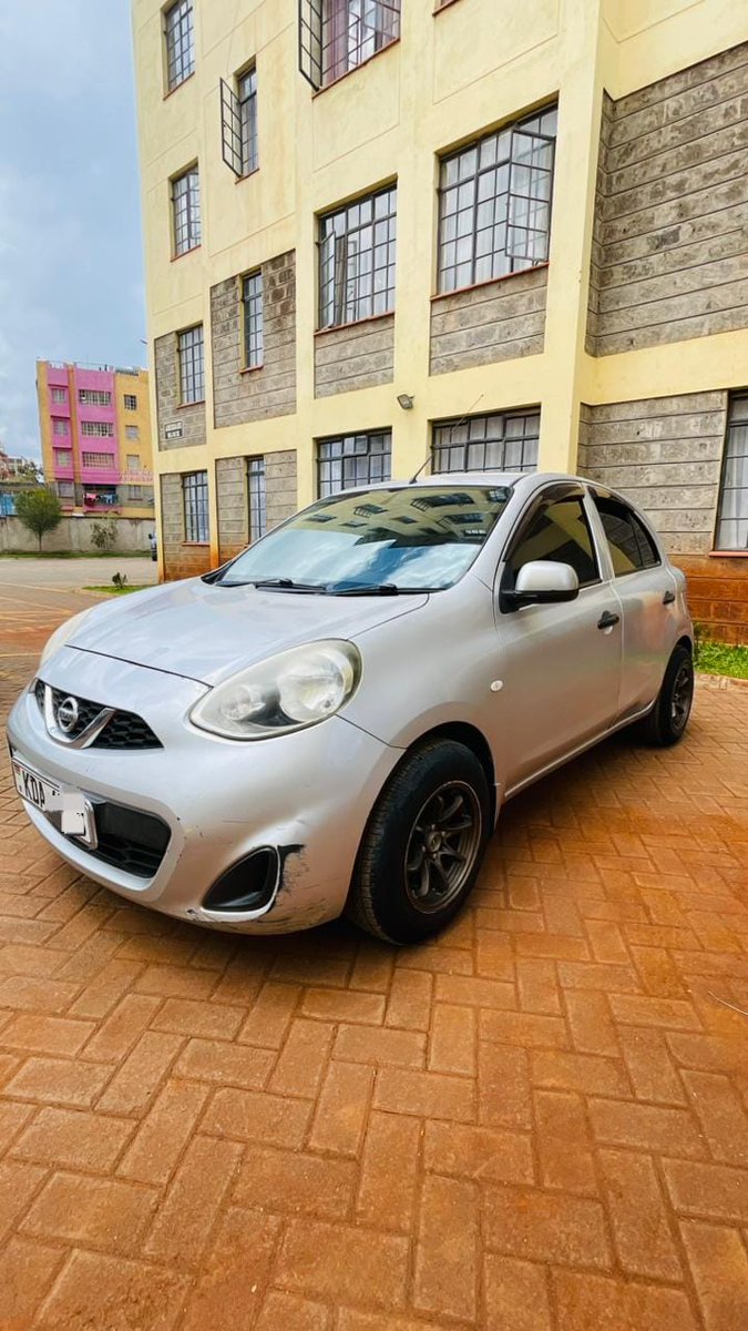 Nissan march Automatic 1200cc 485,000ksh 0799561061