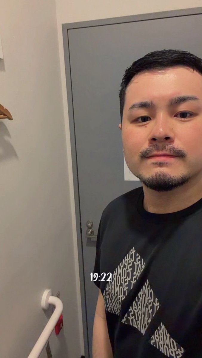 hmugs15's tweet photo. 🙂 https://t.co/8aGXgAVbsF