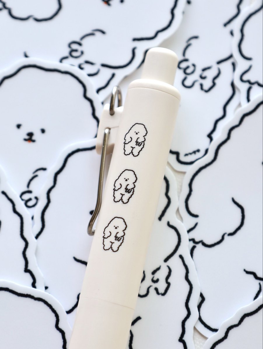 ユニボールワンP「ギャルピする犬」の新色を作りました🪩
ボール径0.5mm、インク色黒、
市販のユニボールワンP用替芯が使えます。
販売イベント
⚫︎-5/13 広島蔦屋書店POPUP
⚫︎5/14-5/17 東京蚤の市
⚫︎5/21-6/21 ハンズ名古屋POPUP
⚫︎6/13-6/14 紙博in札幌
⚪︎後日オンラインストアでも販売