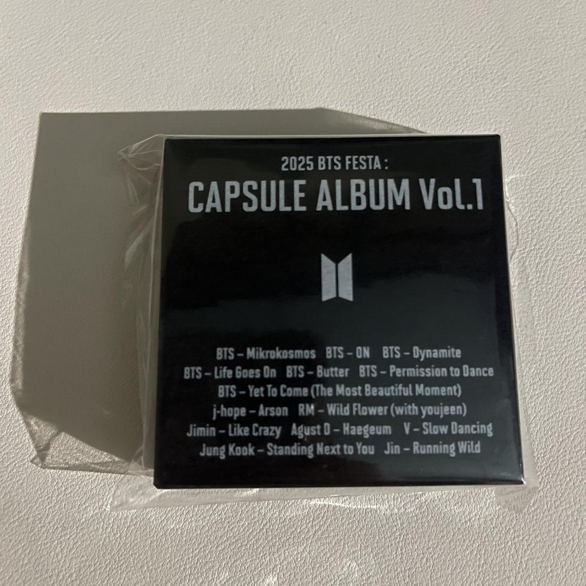 phomjairuk's tweet photo. ส่งต่อ CAPSULE ALBUM Vol.1

Jin-Running Wild 420

ค่าเดินทาง40📬📮
สอบถามDMได้เลยค้าบ✅✅
 #ตลาดนัดบังทัน #ตลาดนัดรถไฟบังทัน #ตลาดนัดBTS https://t.co/K1gehATf6R