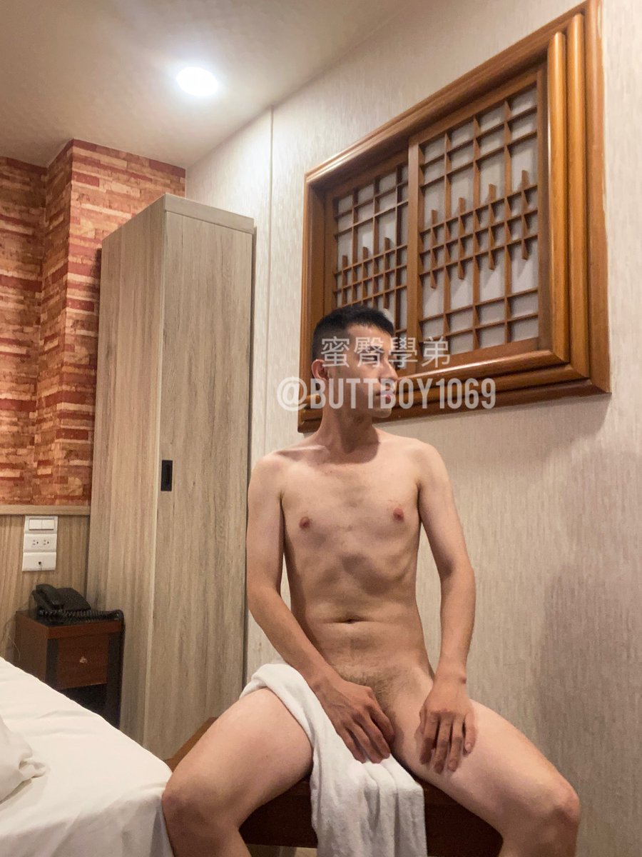 buttboy1069's tweet photo. 歡迎找我按摩哦！
高雄地區🙂 https://t.co/VJ1ZB0bUWv