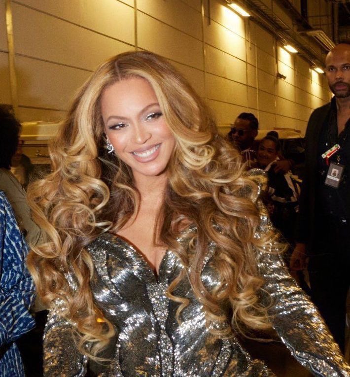 beysus ✮ tweet media