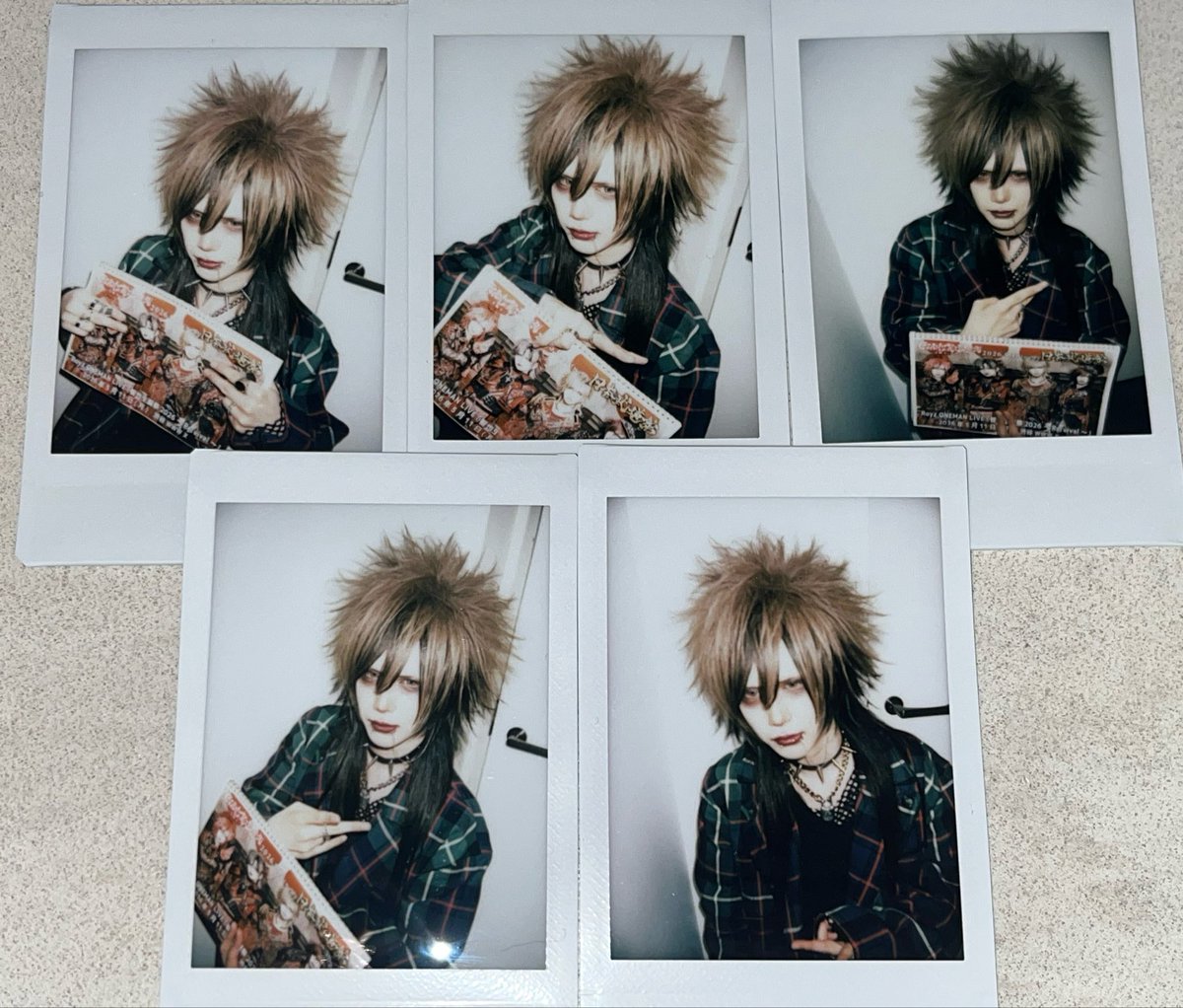 sen__yoo's tweet photo. Royz 当日チェキお譲りいたします。

5/11 渋谷WWWX  智也生誕祭

譲・杙凪さん

求・〜定価

イベント、ツアーでの手渡しまたは郵送

ご連絡お待ちしております。 https://t.co/TNBFaH3m69