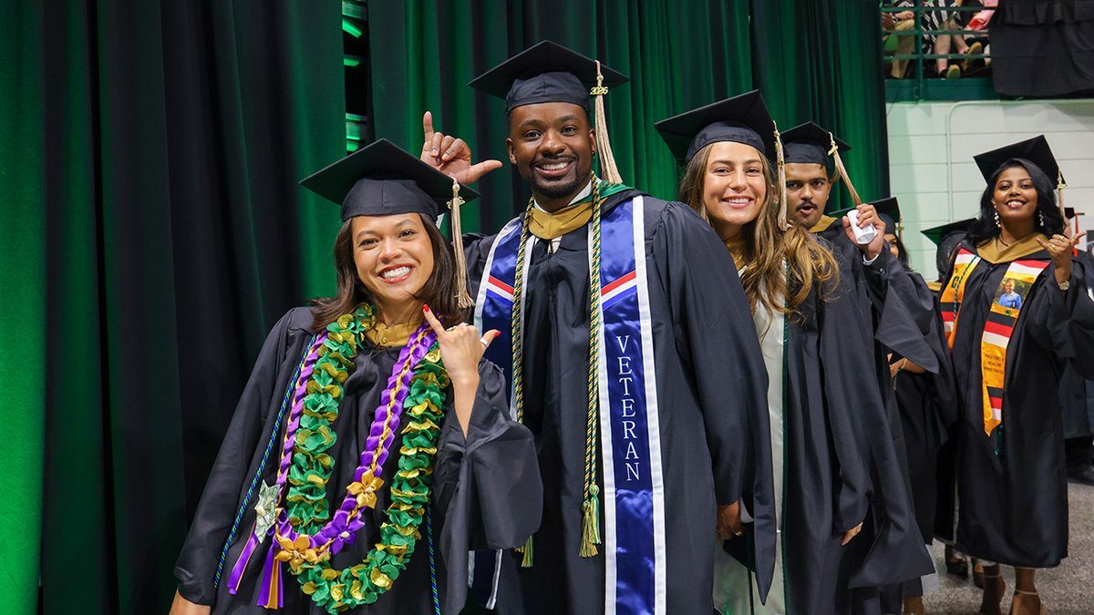 UNC Charlotte Belk College of Business tweet media