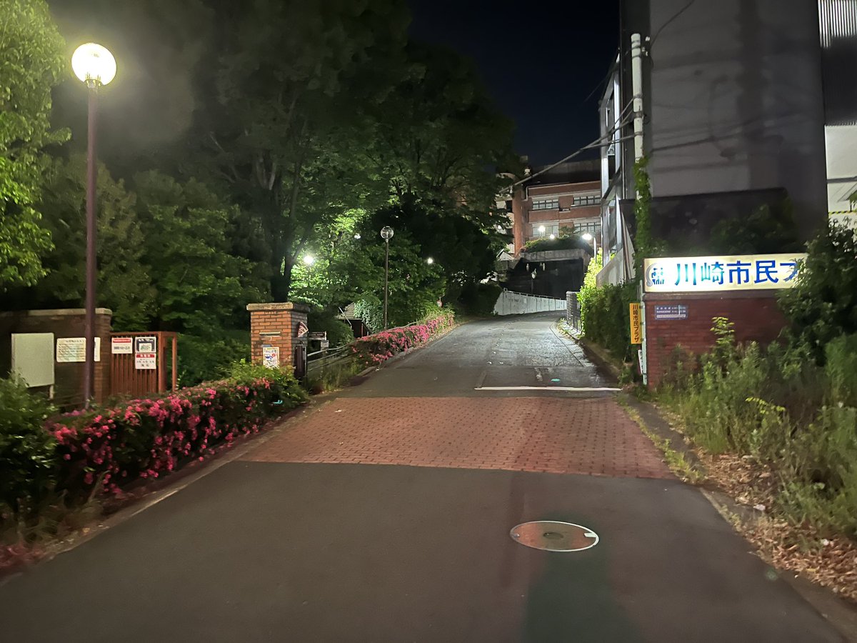 hasetchiswim's tweet photo. 今日は川崎市市民プラザ。フリー1000m、ボードキック600m。 https://t.co/TPShOH84Iw
