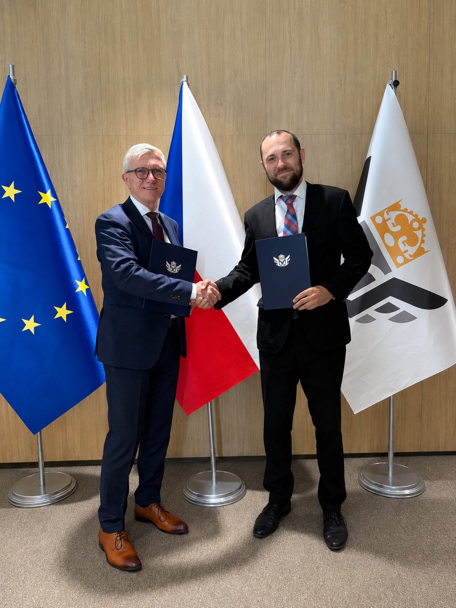 Hospodářská komora tweet media