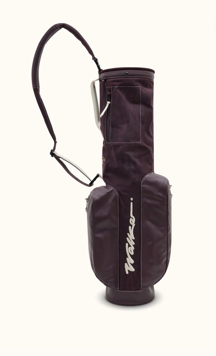 le_mec's tweet photo. I‘m looking to buy a new golf bag

The options i’m looking at couldn’t be more different.

One sattisfies my aesthetic, the other just feels right for me.

Which one? https://t.co/0OGqW7au96