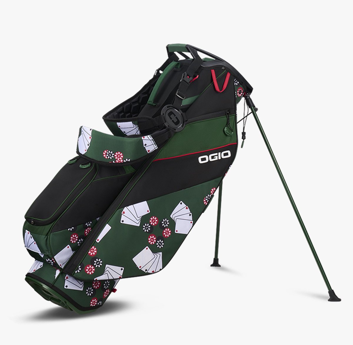 le_mec's tweet photo. I‘m looking to buy a new golf bag

The options i’m looking at couldn’t be more different.

One sattisfies my aesthetic, the other just feels right for me.

Which one? https://t.co/0OGqW7au96