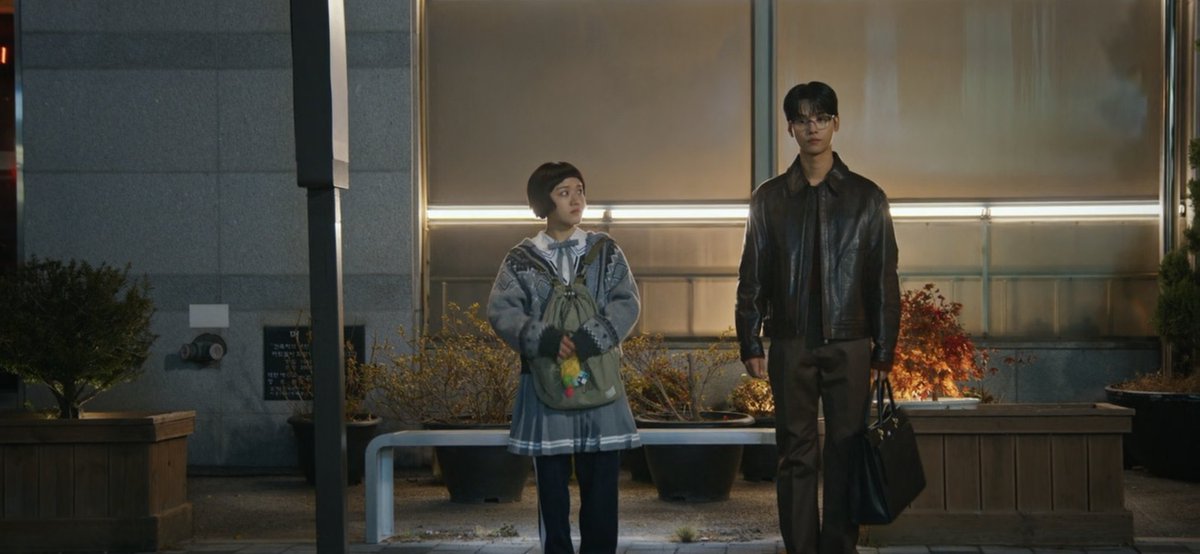 eatmelonn's tweet photo. its always the non romance genre that’s SERVING the best romance potential/ chemistry 😭 how do you people do this… https://t.co/wK9hT6H7Zx