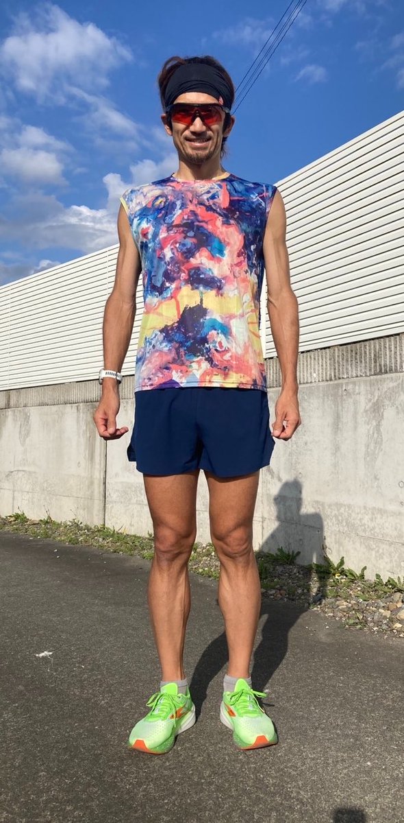 lakudaseitai's tweet photo. ウルトラライトノースリーブ
180cm68kgでLサイズ
とにかく軽い、生地も柔らかくて快適
デザインもお気に入り!
#インナーファクト
#innerfact https://t.co/EvEr0ulwz1