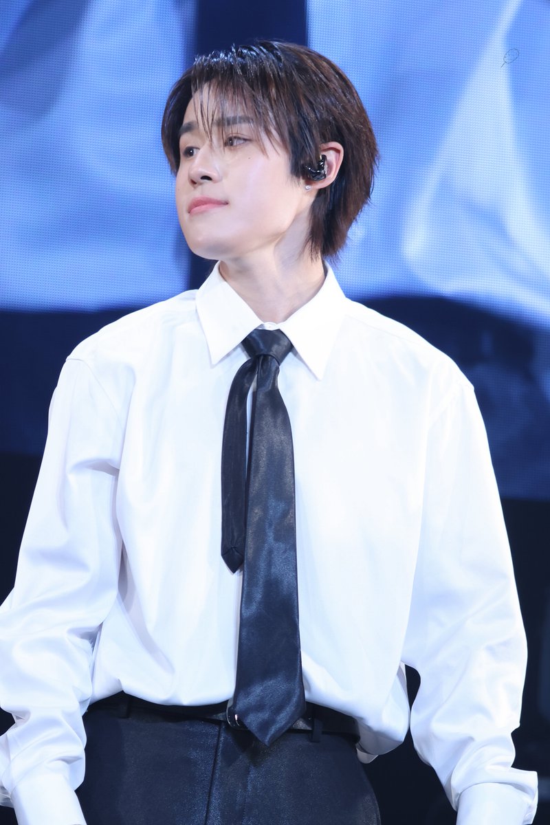 𝙗𝙡𝙪𝙚𝙘𝙖𝙣𝙙𝙮𝙛𝙡𝙤𝙨𝙨 . ˚◞♡ tweet media