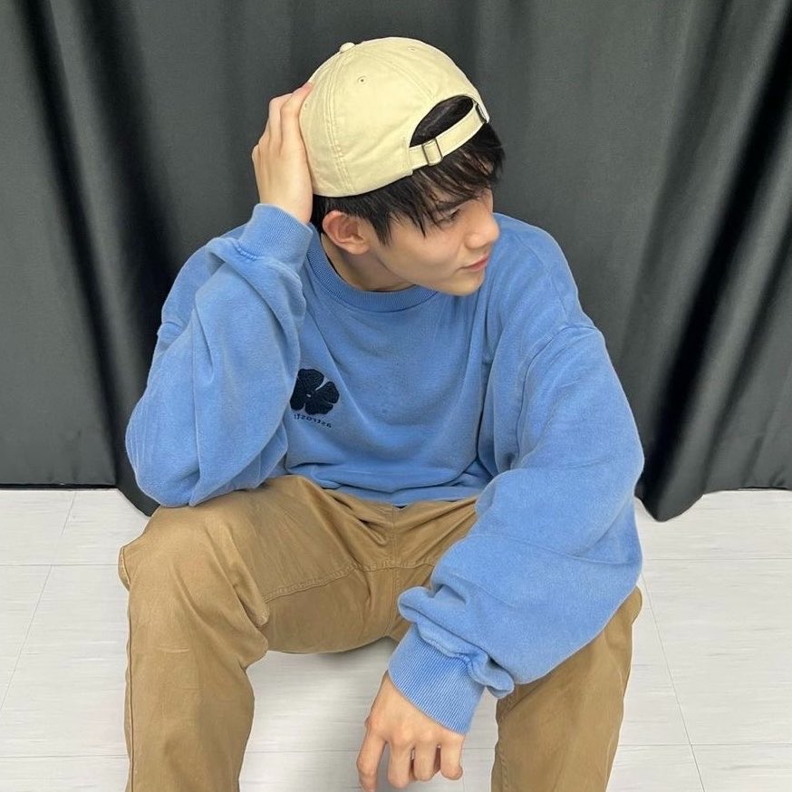 ดอกไม้ไฟ ─ .ᢉ𐭩⋆🌻 tweet media
